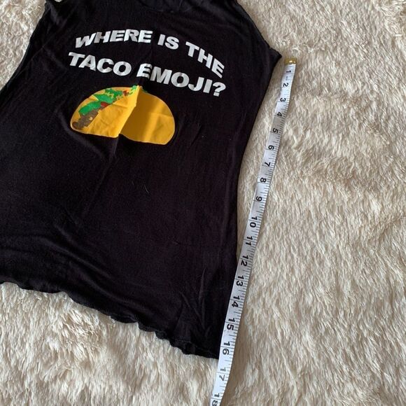 Where’s the Taco emoji tank - Picture 13 of 16